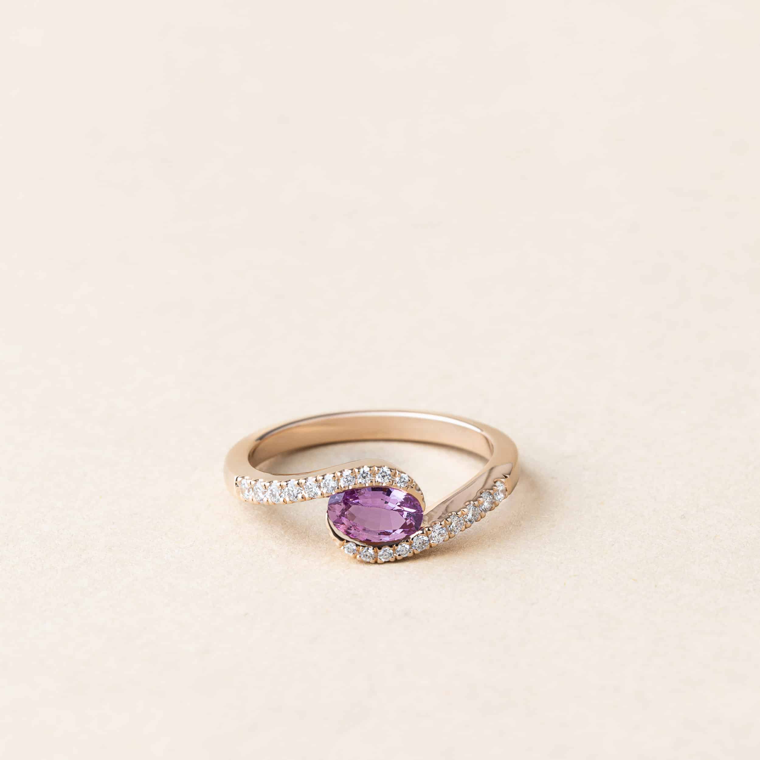 Bague saphir rose pavage diamants – Uhabia