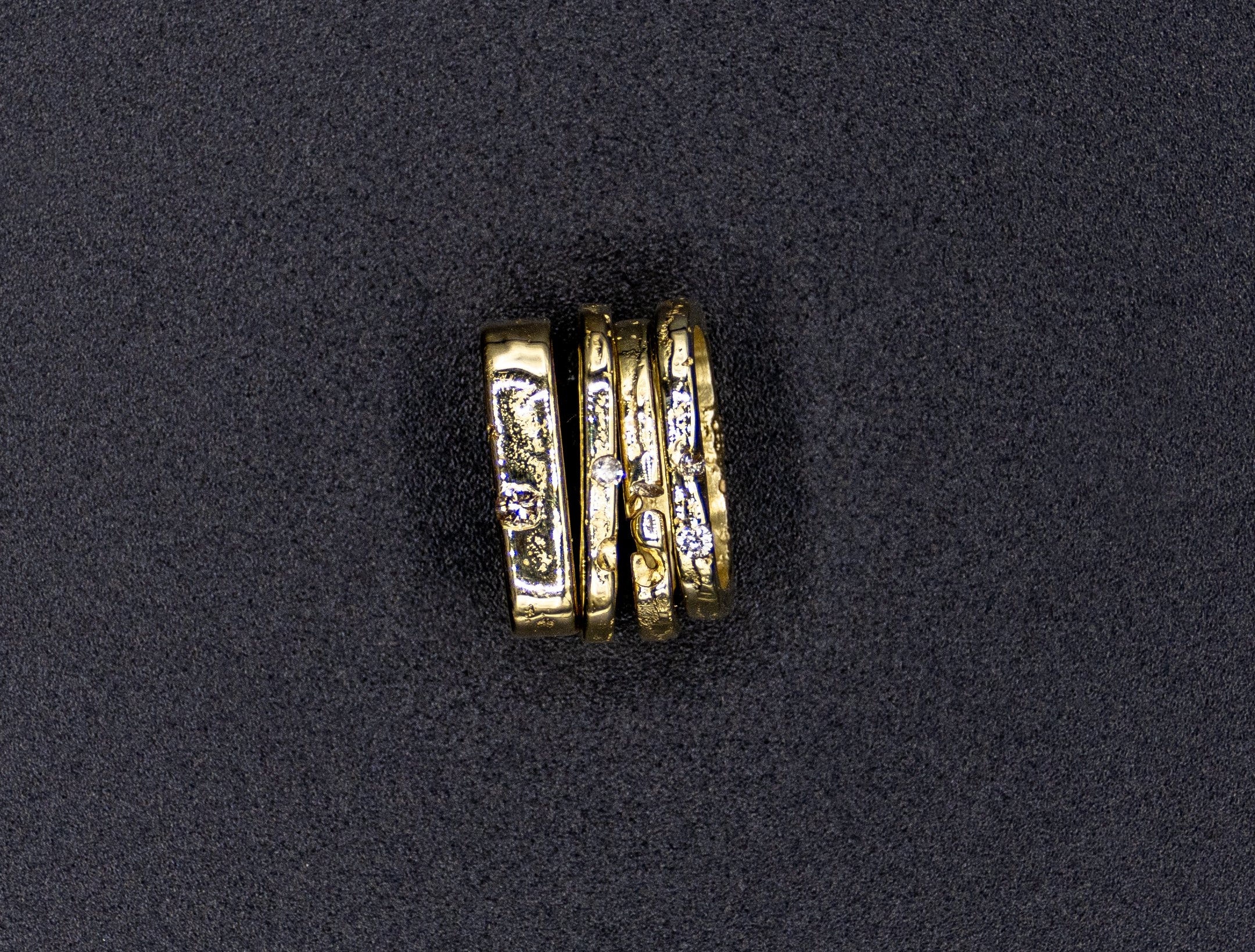 WEAR SQUARE - SAND & BRILLIANCE