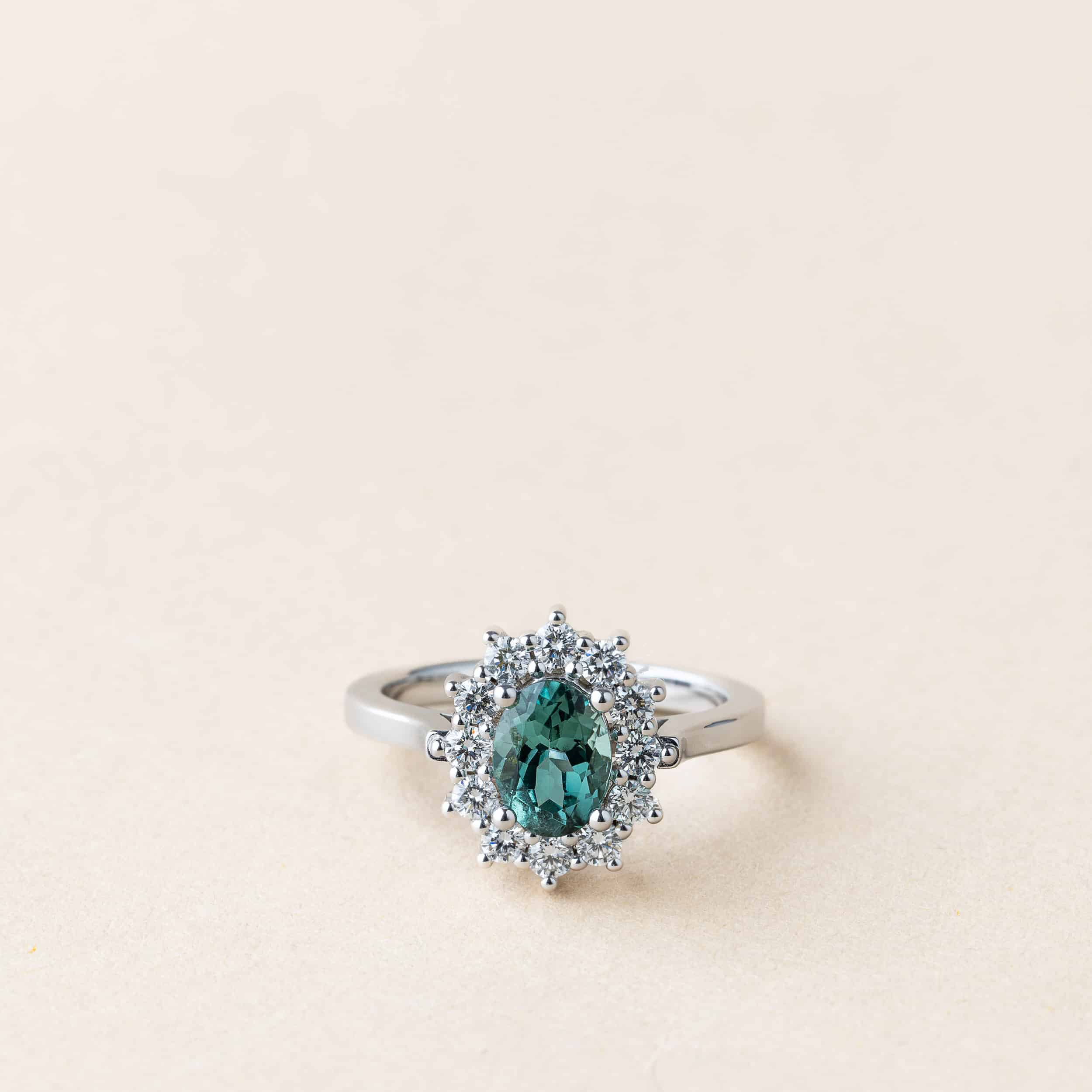 Bague tourmaline lagon et diamants – Marguerite