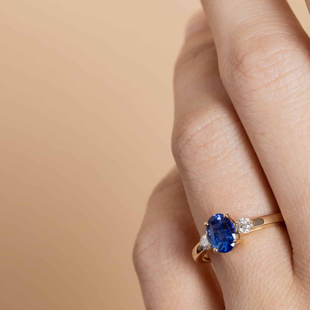 Bague Saphir et diamants – Manon
